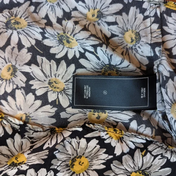 7 for All Mankind daisy tank top - Picture 5 of 5